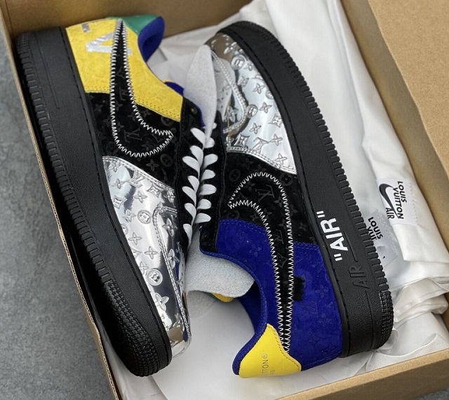 Women Air Force 1 042